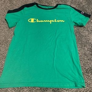 Champion green T-shirt large